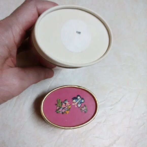 Vintage Houbigant Lilac Time body powder unopened ---- reduced - Picture 6 of 9